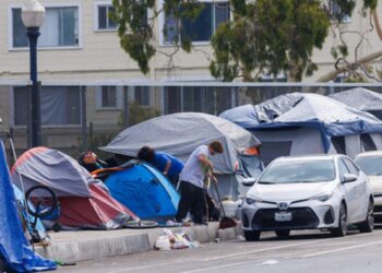 Trump Sets to Issue Order Removing Homeless to Treatment Centers