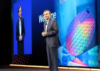 Intel Might Quit Cutting-Edge Chips If No One Buys In