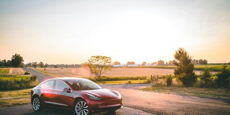 Company’s Cheaper Model ‘On Track’ Despite Missed Launch Date