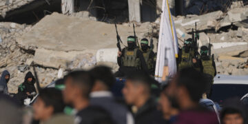 Hamas Contradicts Trump Envoy as Gaza Ceasefire Talks Stall