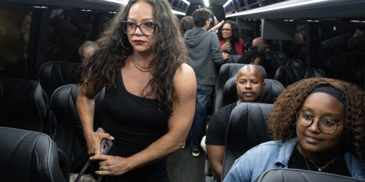 “You’re not going on vacation.” Texas Democrats grapple with the exodus. [ad_1] [ad_2] Source: