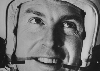 Legendary Astronaut Jim Lovell Dies at 97
