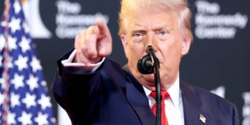 Trump’s Approval Rating Split: Half the States Love Him, Others Hate It