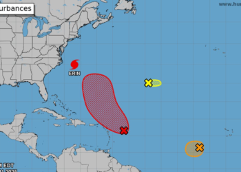 Tropical Wave Spawns New Threat: Fernand Hits Soon?