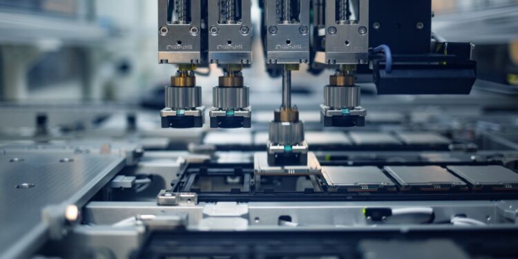 U.S. Tech Ban Hits Samsung, SK Hynix & Intel Hard