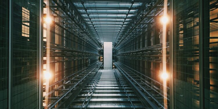 NVIDIA GB200 Beats AMD MI355X: 78% Profit vs -64% TCO