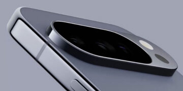 Switch to Google Pixel 10: AI & RCS Make It Easy