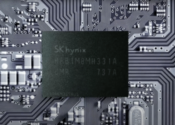 SK hynix Pushes 1c DRAM Tech to New Heights with 6 EUV Layers!