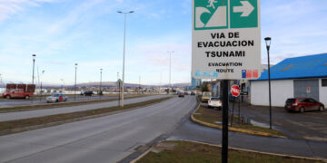 Earthquake Hits Drake Passage: 7.5 Magnitude!