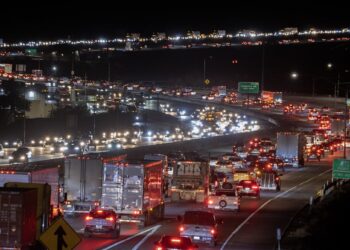 U.S. CO2 Emissions Unveiled: Key Facts & Charts