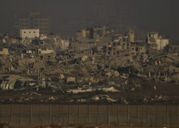 Israel May Cut Humanitarian Aid to Gaza City as Starvation Deaths Rise