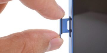 Apple Might Make iPhone 17 eSIM-Only in Europe