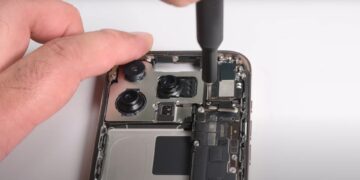 Apple Still Reliant on China for iPhones: Why?