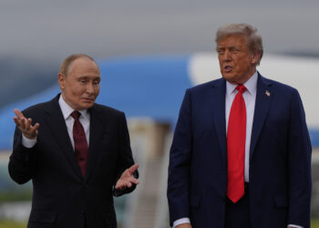 Alaska Meeting: Trump Sets High Stakes for Putin Chat with New Warning