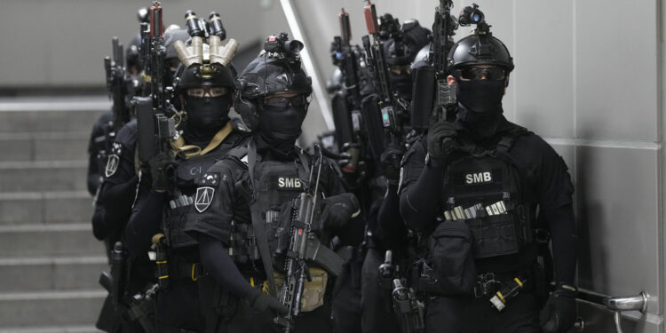 North Korea has issued a warning regarding upcoming U.S. and South Korean military drills, calling them “a serious challenge” to peace on the Korean peninsula. Pyongyang’s defense minister, No Kwang Chol, stated that these exercises pose a significant threat to its security and will have “negative consequences.” He emphasized that the military demonstrations against North Korea (DPRK) would inevitably have a boomerang effect, making the security situation for the United States and South Korea less safe.