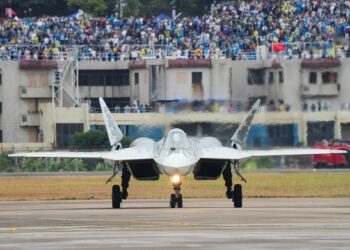 Russia Deploys Frontline Stealth Jets Near China