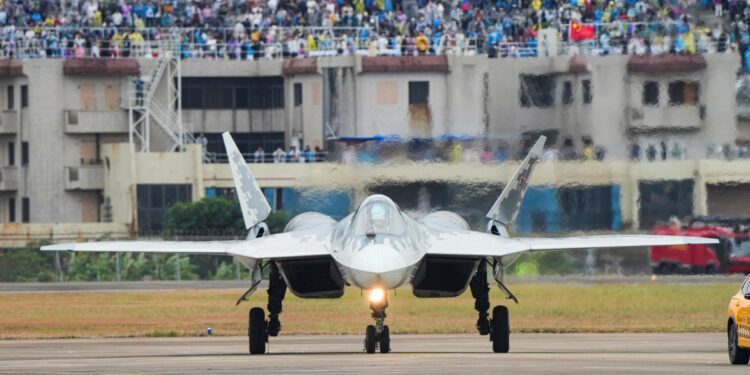 Russia Deploys Frontline Stealth Jets Near China