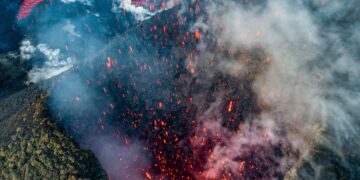 Major Earthquake Sinks Part of Russian Peninsula