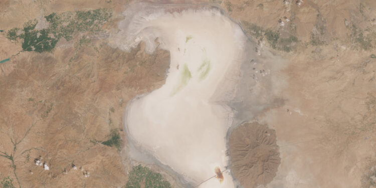 Satellite Photos Reveal Iran’s Devastating Water Crisis