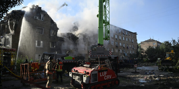 NATO Warns: Trump Arms Ukraine with Deeper Strike Capabilities