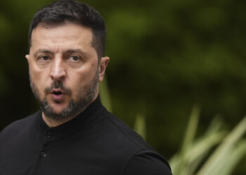 Zelensky Details Trump Phone Call, Confirms Washington Meeting