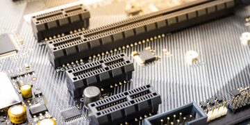 PCIe 8.0 Revealed: 256 GT/s Transfer Rate!