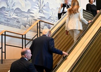 Trump demands probe into technical failures during UN visit