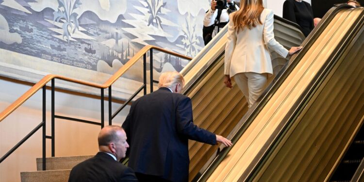 Trump demands probe into technical failures during UN visit