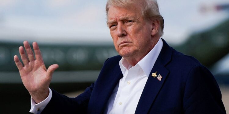 Trump to Meet Congress: Shutdown Looms by Oct 1