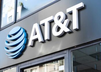 Hacker Foiled AT&T & T-Mobile Employees Without Code!