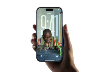 Apple Released iOS 26: Battery Drain & Slowdown Concerns