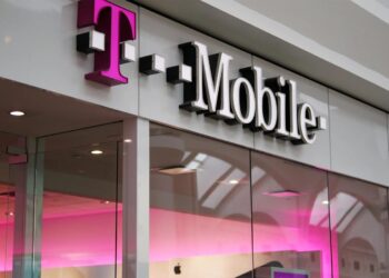 T-Mobile’s Digital Push Risking Staff and Customers