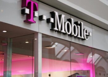 T-Mobile’s Big Win with the iPhone 17 This Weekend