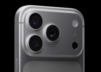 ### Unboxing the New iPhone 17 Pro: Aluminum Body, Powerful A19 Chip, 48MP Cameras, and Massive Battery