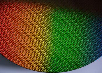 Qualcomm CEO Slams Intel’s Chips: Is There Hope for ‘Team Blue’?