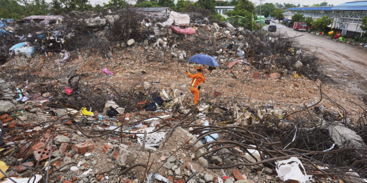 Earthquakes Hit Afghanistan: Death Toll Surpasses 2,000