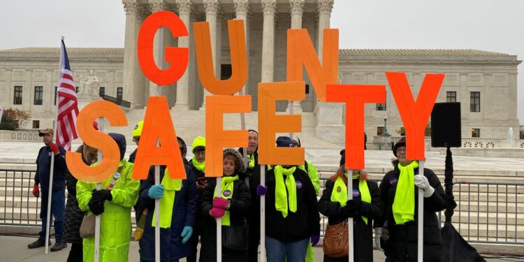 The Supreme Court will hear a challenge to Hawaii’s gun law that restricts bringing handguns onto private property without explicit permission from the owner.