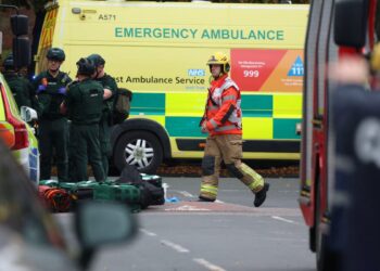 Synagogue Attack in Manchester Leaves 2 Dead