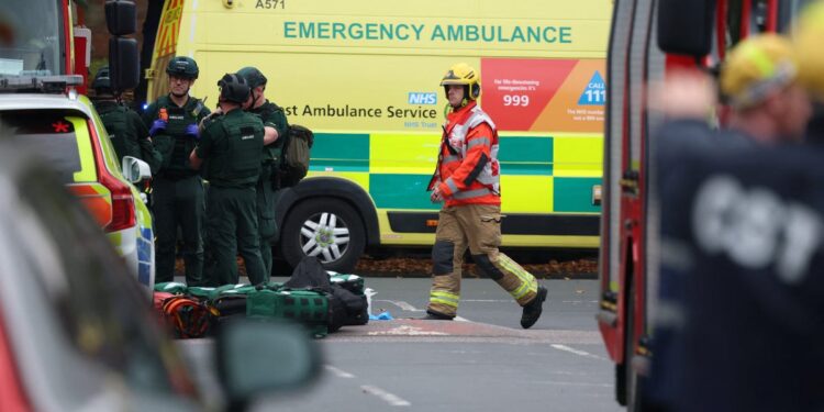 Synagogue Attack in Manchester Leaves 2 Dead