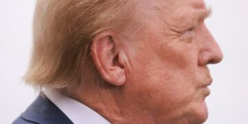 Trump warns of ‘complete obliteration’ if Hamas stays in power in Gaza