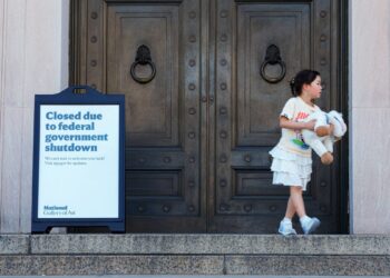 Trump Says Some Furloughed Workers Don’t Deserve Back Pay