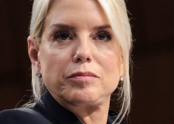AG Pam Bondi Accuses Dems of Slandering Trump – Oct Hearing Clash