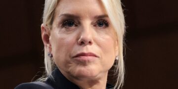 AG Pam Bondi Accuses Dems of Slandering Trump – Oct Hearing Clash