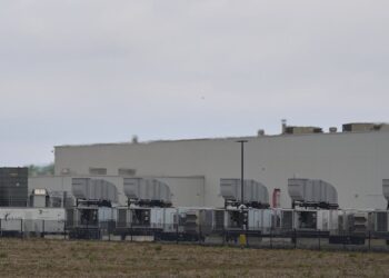 New Data Center Opens in Polluted Neighborhood: What Changed?